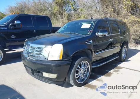 2007 Cadillac Escalade Standard from USA, damaged, VIN 1GYEC63827R382825